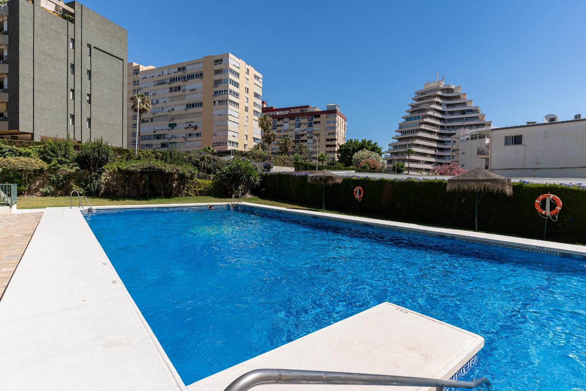 Blonzu Cabo Benalmadena